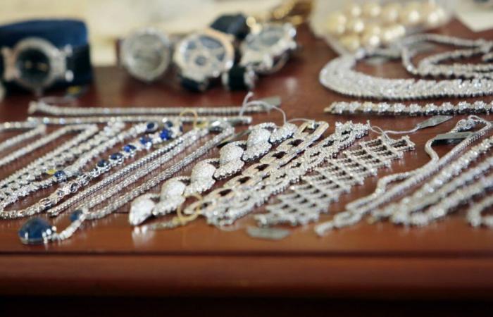 bijoux et objets de valeur volés, enquêtes en cours