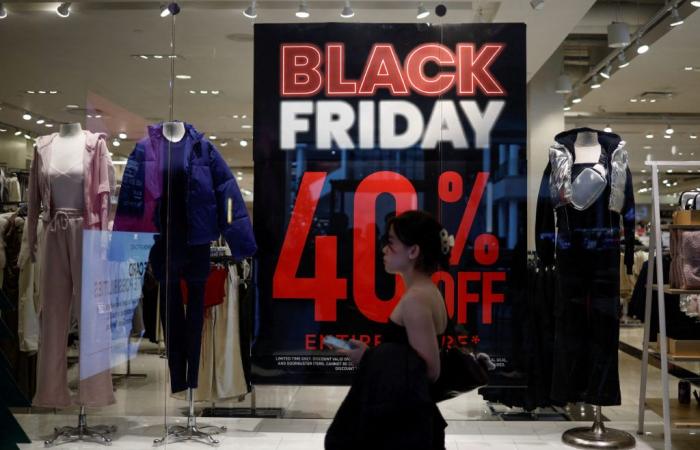 Les détaillants espèrent que les offres plus importantes du Black Friday dynamiseront les acheteurs des Fêtes