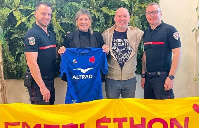 le très beau cadeau d’une star du XV de France au Téléthon des pompiers de Villefranche-de-Lauragais