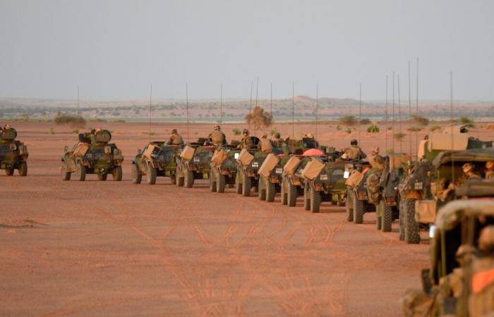 pourquoi le Tchad rompt-il ses liens militaires avec la France ?