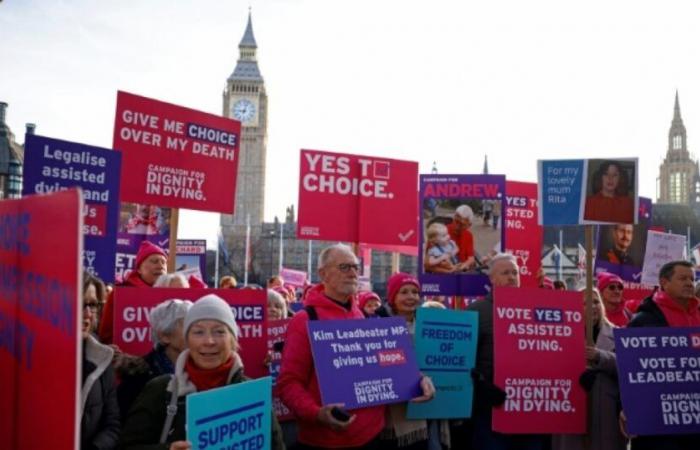 Vote historique des députés britanniques pour légaliser l’aide médicale à mourir : Actualités