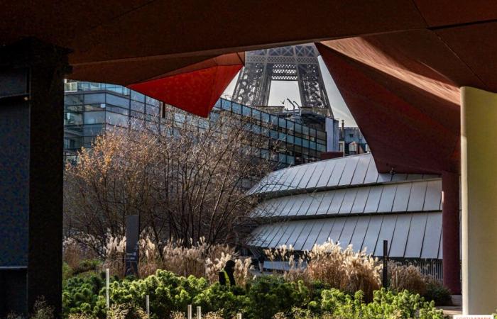 la brillante exposition sur l’or dans l’art de la mode au musée du quai Branly