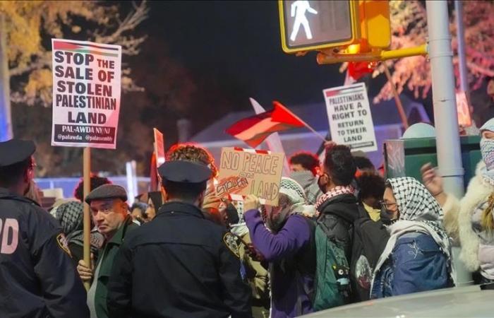 Répression des manifestations pro-palestiniennes à New York, aux États-Unis