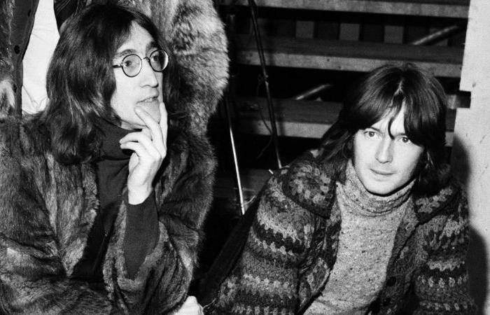 La lettre de John Lennon à Eric Clapton, lui demandant de former un nouveau supergroupe, est mise en vente