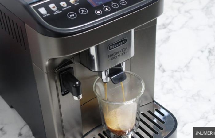 Black Friday 2024 – La machine à café automatique avec moulin Delonghi Magnifica Evo Next « 5 étoiles » à 549,99 € (-18%) (terminé)