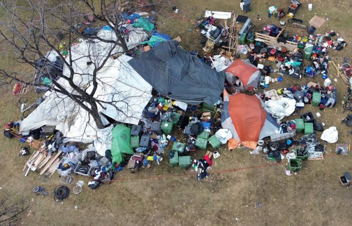 Pas de nouveau démantèlement du campement des sans-abri de la rue Notre-Dame