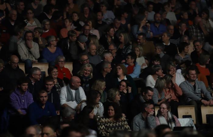 Louis Bertignac a fait rêver la Palestra Arena d’un « autre monde ».