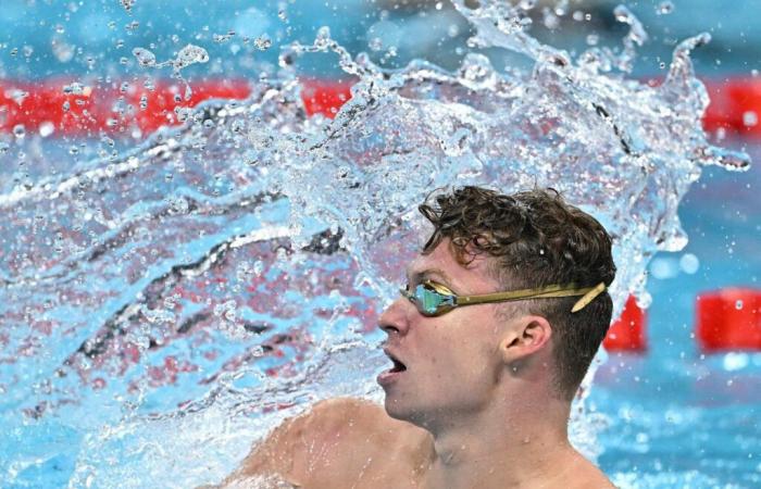 Léon Marchand, “épuisé”, renonce aux championnats du monde en petit bassin