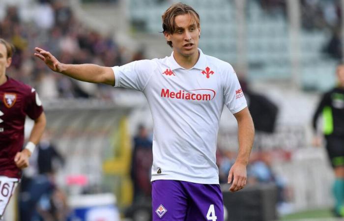 qui est Edoardo Bove, le jeune joueur tombé malade dimanche lors de Fiorentina-Inter ?