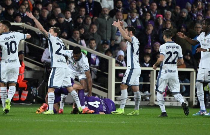 grande inquiétude en Italie, un joueur de la Fiorentina s’effondre inconscient sur le terrain ! Le match est définitivement interrompu