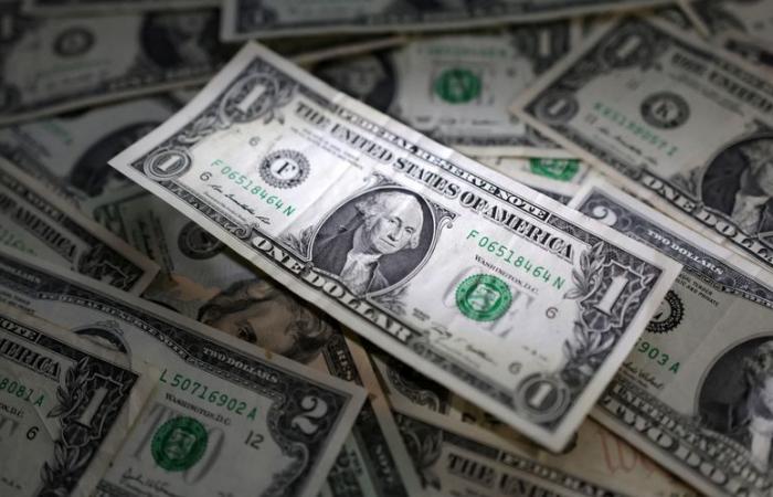 Le dollar fait face à une semaine difficile pour les taux américains, le yen maintient ses gains