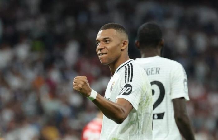 Le Real attaque le Barça, Mbappé marque