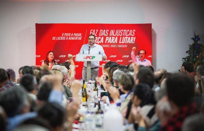 Personne n’échappe à Baptista. “Ils oublient les promesses faites à la région lorsqu’ils arrivent à Lisbonne” dit le communiste