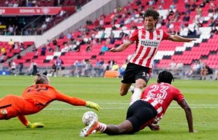 PSV – Tout sur | Après dix-sept matches, le FC Utrecht a mis fin à une séquence de victoires sans précédent