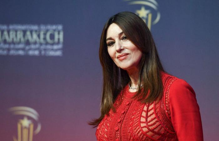 Monica Bellucci sublime en rouge, Sean Penn amoureux… Les étoiles illuminent la nuit de Marrakech