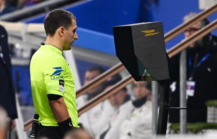 « L’arbitre avait un maillot blanc », « scandaleux »… les Niçois furieux après leur défaite