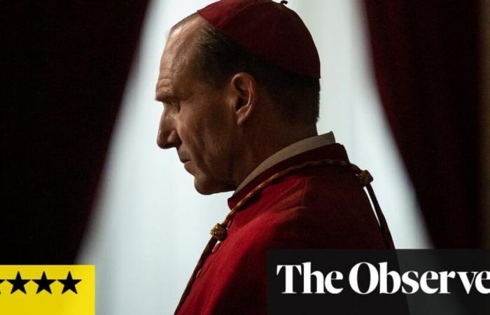 Revue du Conclave – Ralph Fiennes est tout-puissant dans une passionnante lutte papale