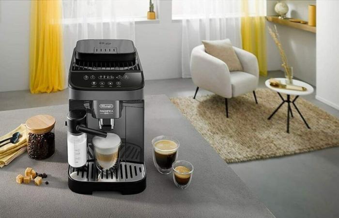 la référence De’Longhi Magnifica Evo, reine des machines à café en grains perd 150€