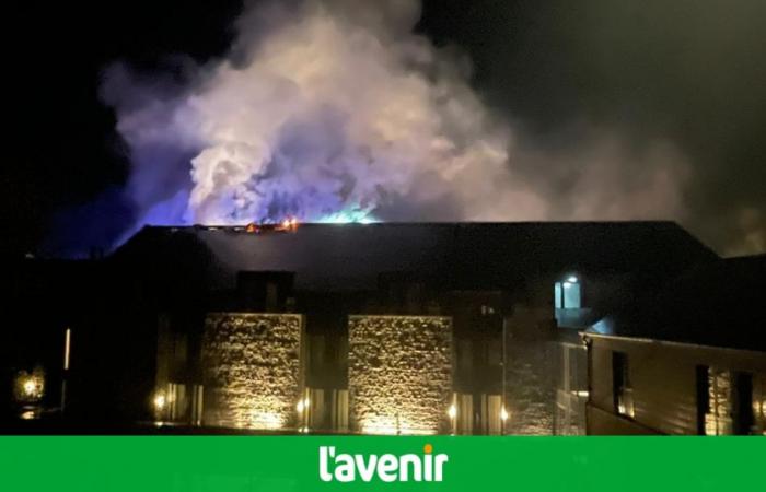 Un incendie majeur se déclare au restaurant Wagyu, face au « Sanglier des Ardennes » à Durbuy (photos)