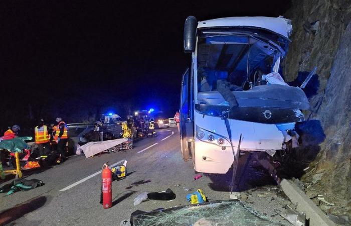 un enfant de 4 ans parmi les plus grièvement blessés, le chauffeur du bus pourrait être entendu d’ici mardi