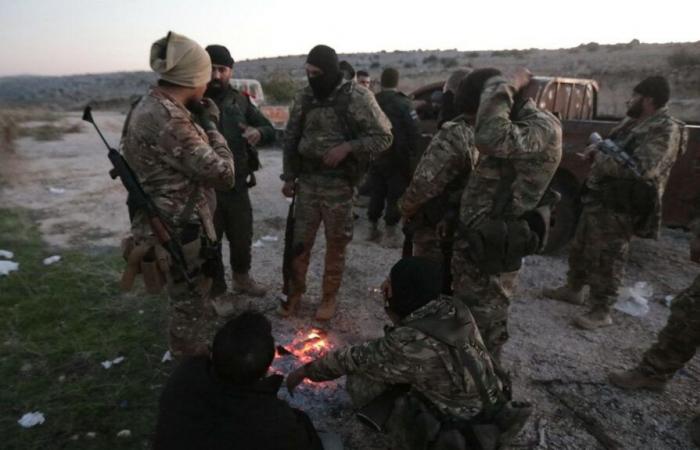 En Syrie, les forces pro-turques ont capturé une ville stratégique tenue par les Kurdes, selon l’Observatoire syrien des droits de l’homme.