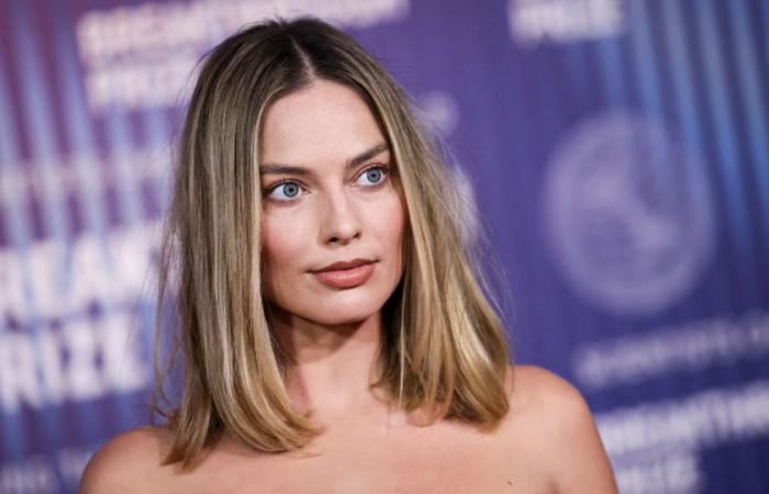 Margot Robbie pensait qu’elle allait être arrêtée pour une improvisation audacieuse dans “Le Loup de Wall Street”