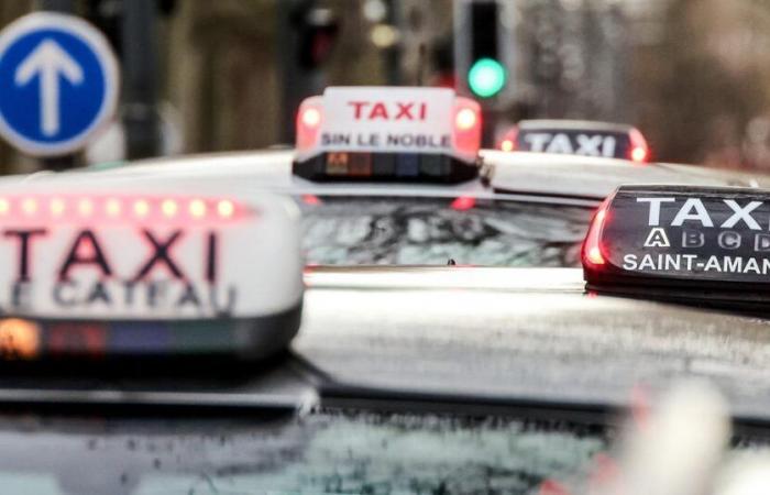 Opérations lentes, routes bloquées… En colère, les taxis paralysent les routes ce lundi