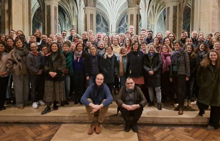 après des années sur le chantier de la cathédrale, le chœur des compagnons prépare un spectacle unique