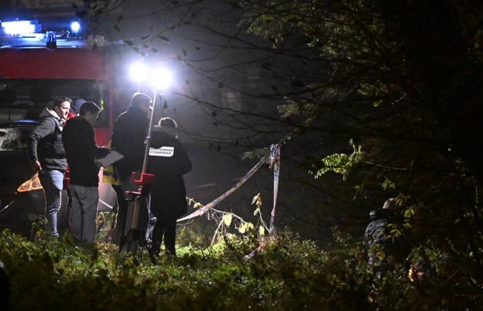 La partie supérieure du corps a été retrouvée ce lundi après-midi, de nombreuses questions demeurent