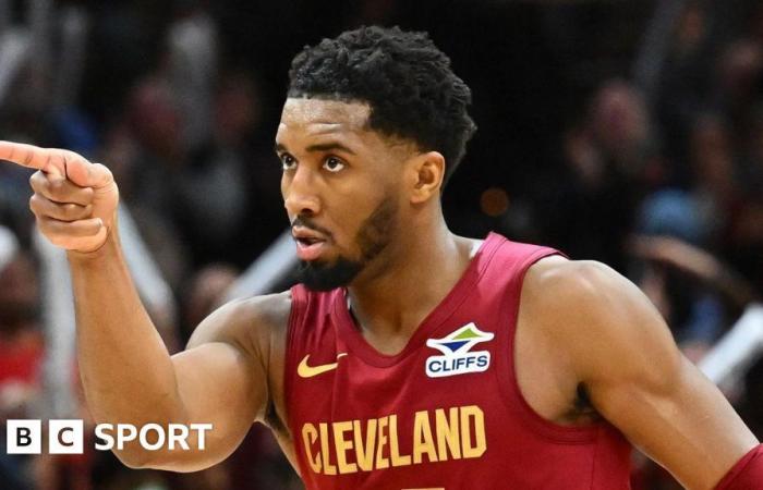 Cleveland bat Boston et LeBron James aide les LA Lakers à gagner