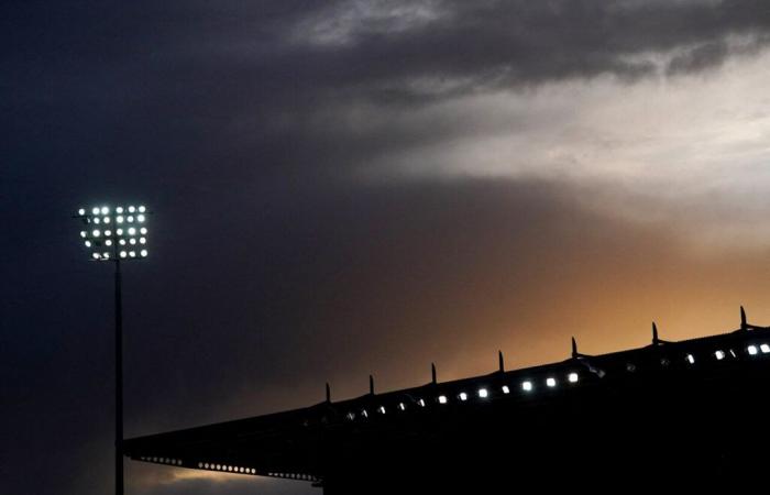 mais qui blâme ce club de rugby amateur