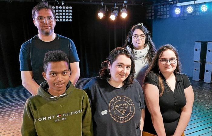 A Lannion, les jeunes de la « Mission Vocale » finalisent la création de leur spectacle au Pixie