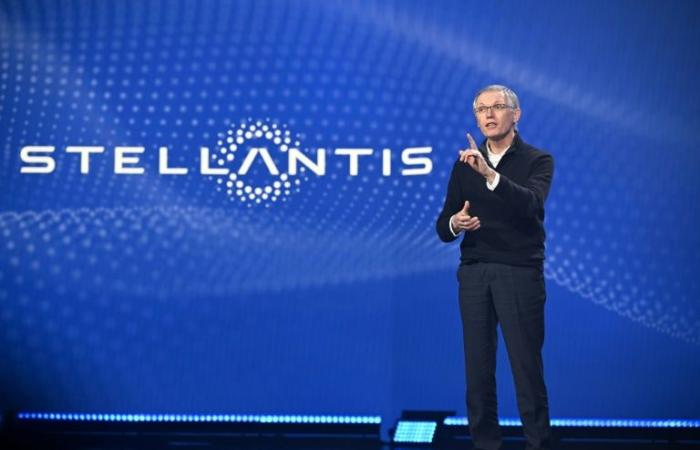 Stellantis chute de plus de 7% après la démission de son PDG Carlos Tavares