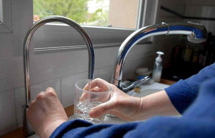 le prix de l’eau a augmenté de 4% par an jusqu’en 2027