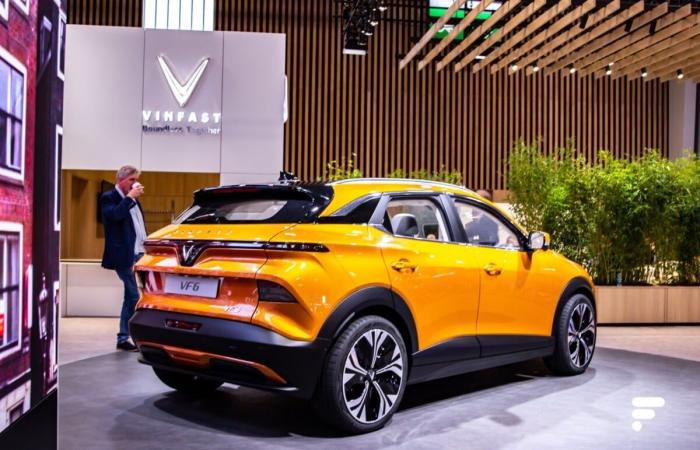 Cette voiture électrique vietnamienne arrive en France à un prix attractif, mais attention à sa consommation