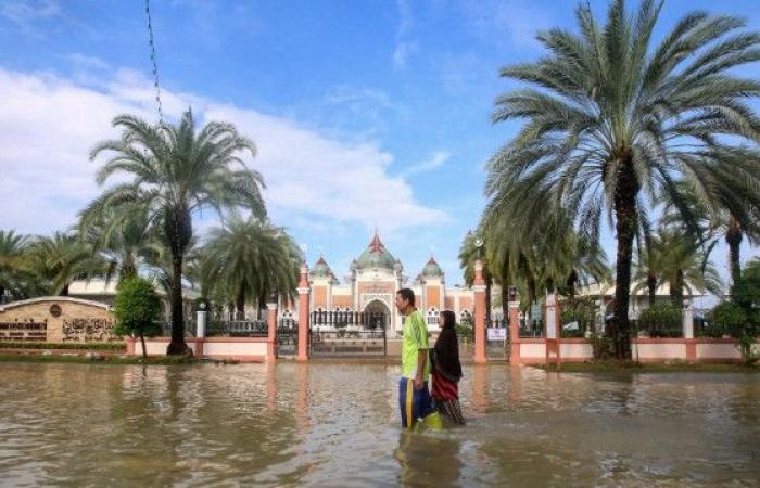 25 morts et des milliers de foyers touchés