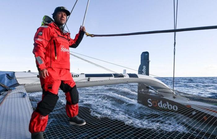 après François Gabart, Thomas Coville fait également demi-tour après avoir subi des avaries