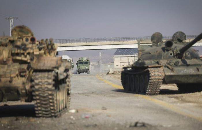 Les rebelles avancent vers une ville clé du centre de la Syrie