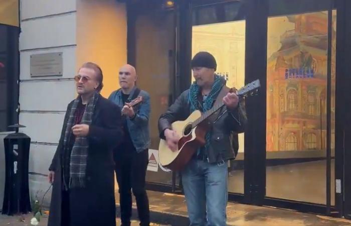 ils se font passer pour U2 et chantent devant le Bataclan après avoir tenté d’entrer dans la salle