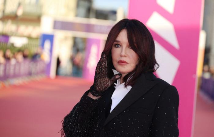 la mort de Niels Arestrup réveille un “traumatisme” pour Isabelle Adjani