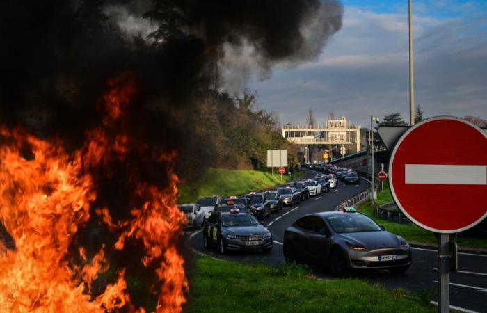 dans les déserts médicaux, les taxis sanitaires ulcérés par le budget