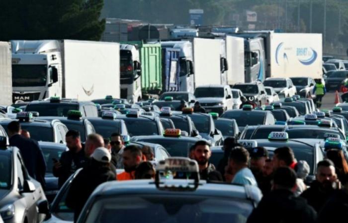 Deuxième journée de manifestation des taxis à Lyon, Paris se joint au mouvement : Actualités