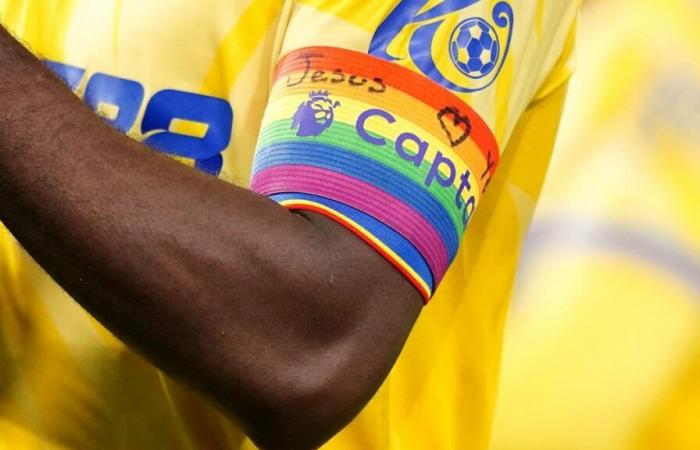 la cause LGBT enflamme le football anglais