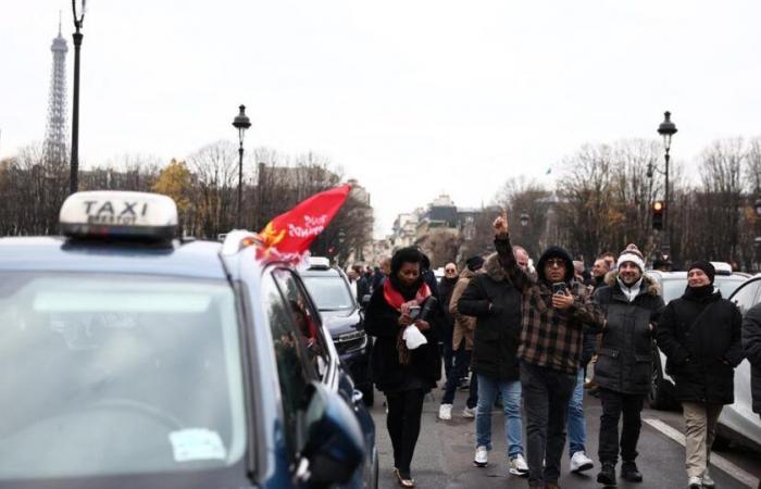 les taxis renoncent à manifester à nouveau mercredi à Paris