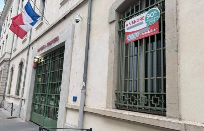 Pourquoi la caserne des pompiers de Confluence a-t-elle été mise en vente sur Leboncoin ?