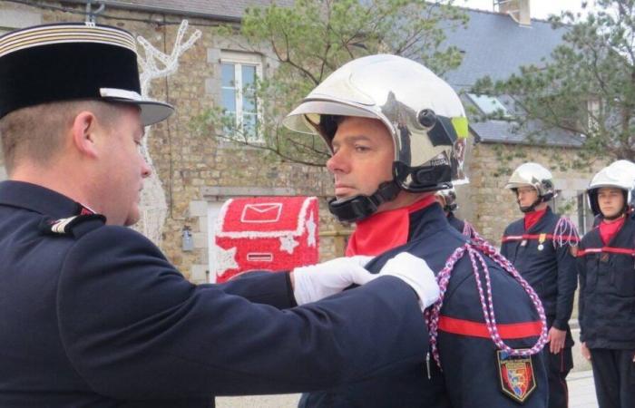 Sartilly-Baie-Bocage. Nicolas Manceau receives the gold medal