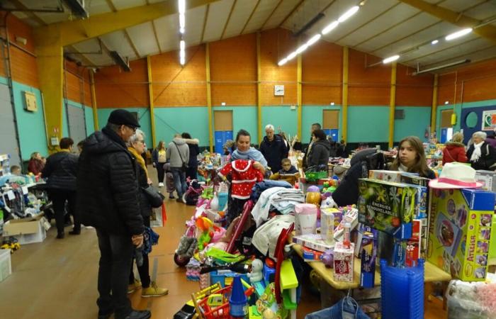 marchés aux jouets et aux puces prévus le week-end des 7 et 8 décembre