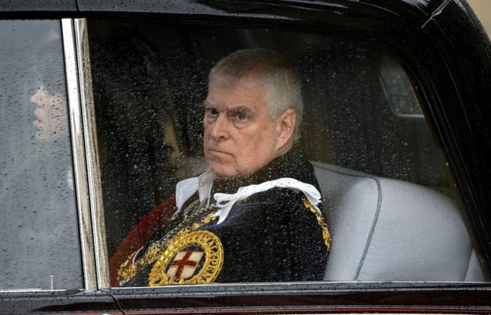 Le prince Andrew, frère du roi, est isolé depuis que Charles III a supprimé son allocation annuelle