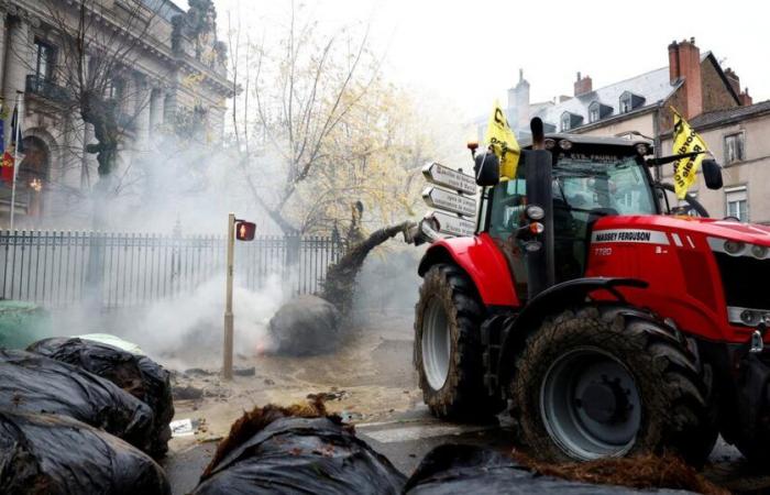 Les agriculteurs prévoient de « rendre visite » aux députés qui voteront pour censurer le gouvernement