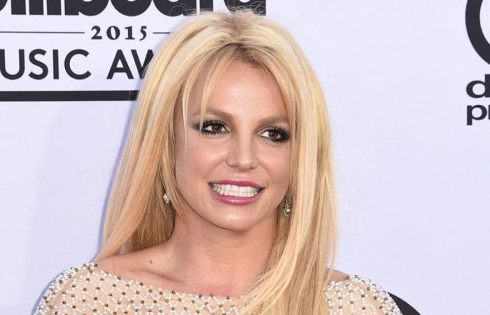 fatiguée, Britney Spears râle contre les paparazzi